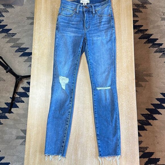Madewell 9" Mid-Rise Skinny Jeans in Pendale Wash - Picture 3 of 10
